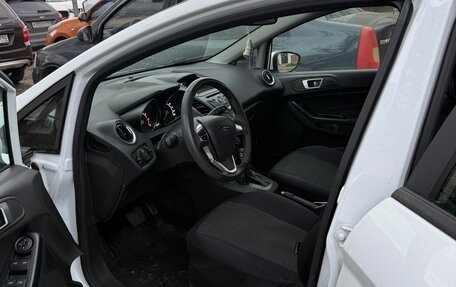 Ford Fiesta, 2016 год, 1 000 000 рублей, 4 фотография