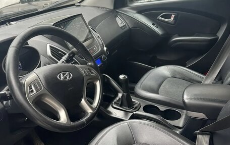 Hyundai ix35 I рестайлинг, 2013 год, 1 300 000 рублей, 8 фотография