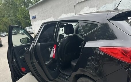 Hyundai ix35 I рестайлинг, 2013 год, 1 300 000 рублей, 10 фотография