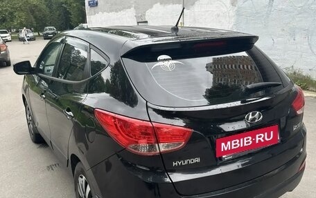 Hyundai ix35 I рестайлинг, 2013 год, 1 300 000 рублей, 2 фотография