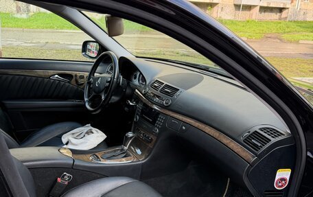 Mercedes-Benz E-Класс, 2008 год, 1 300 000 рублей, 10 фотография