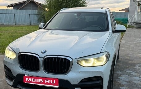 BMW X3, 2018 год, 3 180 000 рублей, 3 фотография