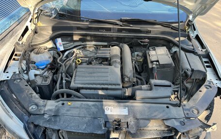 Volkswagen Jetta VI, 2016 год, 395 000 рублей, 7 фотография