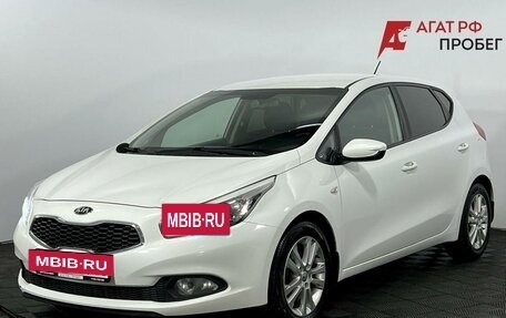 KIA cee'd III, 2014 год, 1 100 000 рублей, 2 фотография