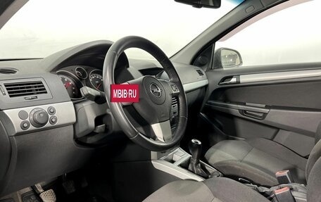 Opel Astra J, 2014 год, 625 000 рублей, 10 фотография