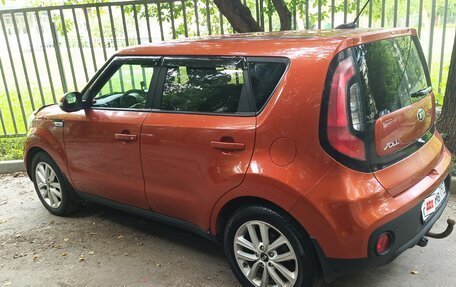 KIA Soul II рестайлинг, 2018 год, 1 600 000 рублей, 3 фотография
