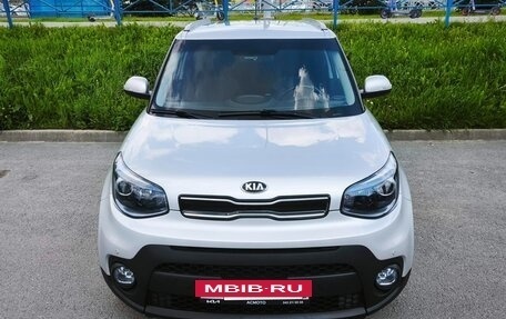 KIA Soul II рестайлинг, 2018 год, 1 650 000 рублей, 2 фотография