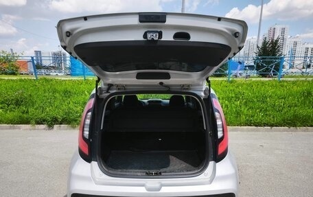 KIA Soul II рестайлинг, 2018 год, 1 650 000 рублей, 30 фотография