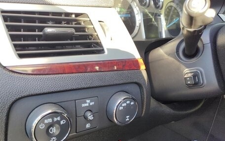 Cadillac Escalade III, 2011 год, 1 870 000 рублей, 20 фотография