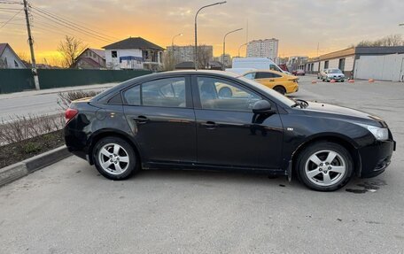 Chevrolet Cruze II, 2010 год, 590 000 рублей, 2 фотография