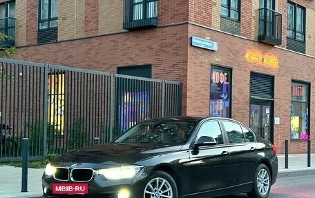 BMW 3 серия, 2016 год, 1 820 000 рублей, 3 фотография
