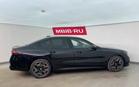 BMW 5 серия, 2025 год, 9 765 000 рублей, 6 фотография