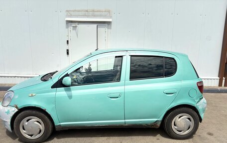 Toyota Vitz, 1999 год, 260 000 рублей, 2 фотография