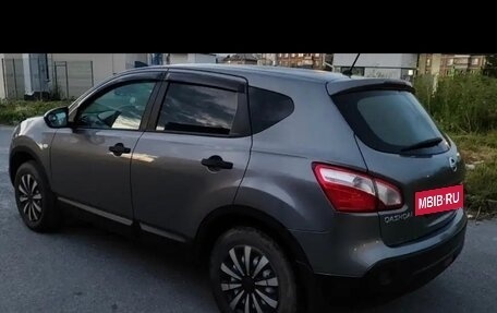Nissan Qashqai, 2011 год, 959 000 рублей, 2 фотография