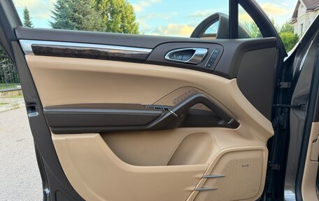 Porsche Cayenne III, 2015 год, 4 000 000 рублей, 16 фотография