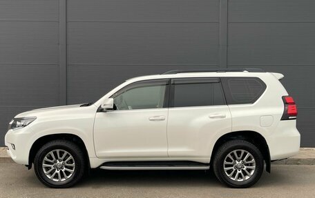 Toyota Land Cruiser Prado 150 рестайлинг 2, 2019 год, 5 840 000 рублей, 12 фотография