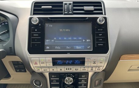 Toyota Land Cruiser Prado 150 рестайлинг 2, 2019 год, 5 840 000 рублей, 16 фотография