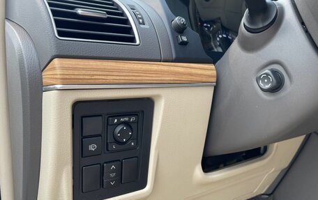 Toyota Land Cruiser Prado 150 рестайлинг 2, 2019 год, 5 840 000 рублей, 20 фотография