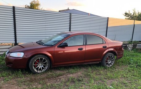 Dodge Stratus II, 2003 год, 200 000 рублей, 5 фотография