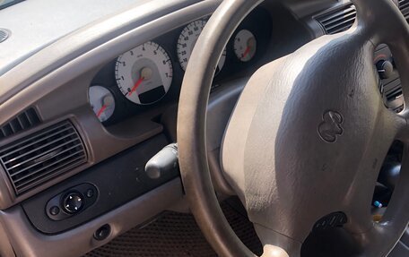Dodge Stratus II, 2003 год, 200 000 рублей, 9 фотография
