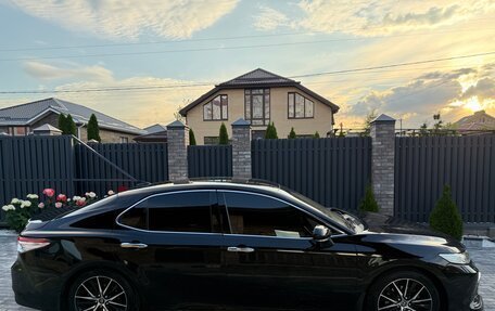 Toyota Camry, 2019 год, 2 370 000 рублей, 4 фотография
