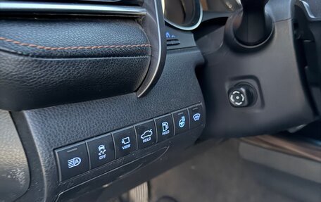 Toyota Camry, 2019 год, 2 370 000 рублей, 10 фотография