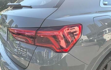 Audi Q3, 2022 год, 2 399 999 рублей, 13 фотография