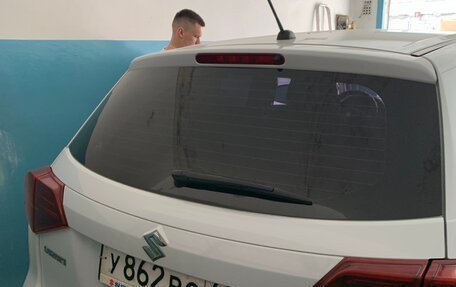 Suzuki Vitara II рестайлинг, 2021 год, 1 900 000 рублей, 2 фотография