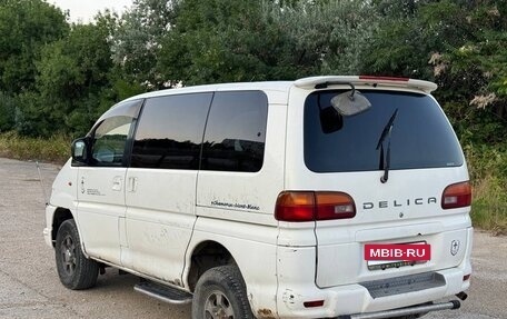 Mitsubishi Delica IV, 1999 год, 900 000 рублей, 2 фотография