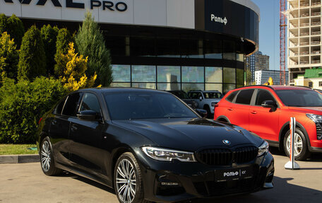 BMW 3 серия, 2020 год, 3 900 000 рублей, 2 фотография