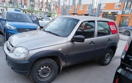 Chevrolet Niva I рестайлинг, 2020 год, 580 000 рублей, 1 фотография