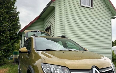 Renault Sandero II рестайлинг, 2018 год, 950 000 рублей, 1 фотография