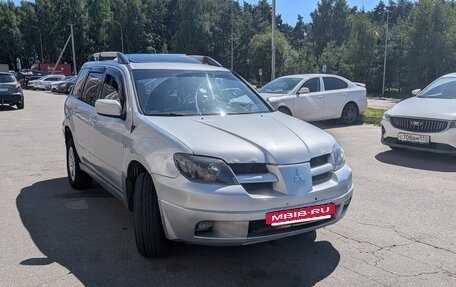 Mitsubishi Outlander III рестайлинг 3, 2003 год, 470 000 рублей, 2 фотография