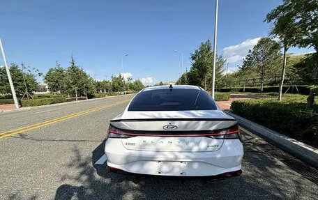 Hyundai Elantra, 2023 год, 1 699 999 рублей, 4 фотография