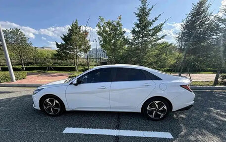 Hyundai Elantra, 2023 год, 1 699 999 рублей, 7 фотография