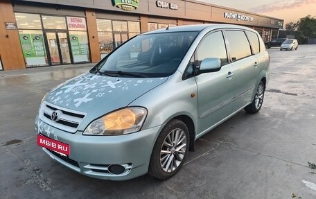 Toyota Avensis Verso I рестайлинг, 2002 год, 799 000 рублей, 7 фотография