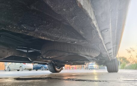Toyota Avensis Verso I рестайлинг, 2002 год, 799 000 рублей, 10 фотография