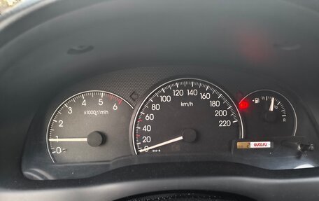 Toyota Avensis Verso I рестайлинг, 2002 год, 799 000 рублей, 21 фотография