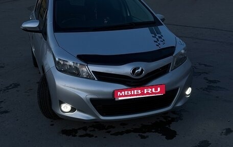Toyota Vitz, 2013 год, 560 000 рублей, 11 фотография