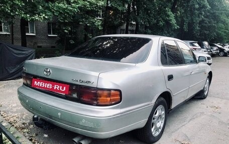 Toyota Camry, 1993 год, 247 000 рублей, 2 фотография