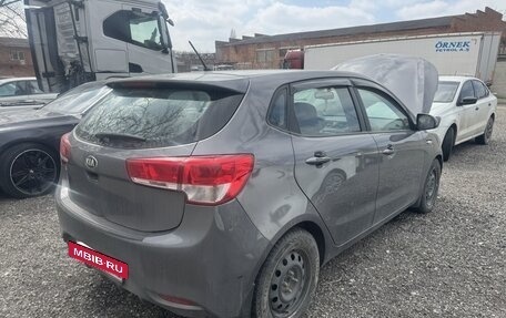 KIA Rio III рестайлинг, 2016 год, 885 000 рублей, 4 фотография