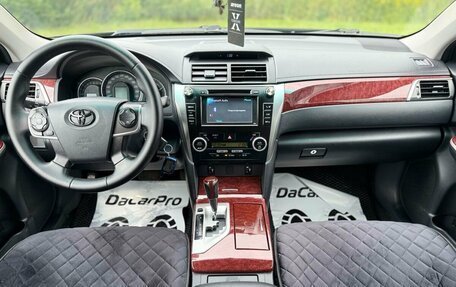 Toyota Camry, 2012 год, 1 490 000 рублей, 26 фотография