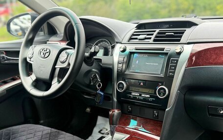 Toyota Camry, 2012 год, 1 490 000 рублей, 30 фотография