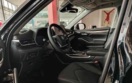 Toyota Highlander, 2026 год, 5 440 000 рублей, 18 фотография