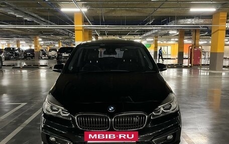 BMW 2 серия Grand Tourer F46 рестайлинг, 2015 год, 1 850 000 рублей, 10 фотография