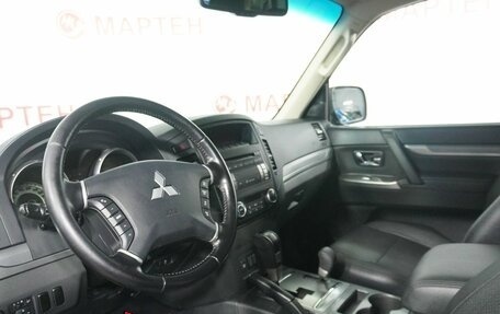 Mitsubishi Pajero IV, 2013 год, 2 600 000 рублей, 9 фотография