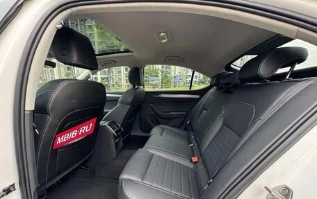 Skoda Superb III рестайлинг, 2023 год, 1 800 000 рублей, 9 фотография