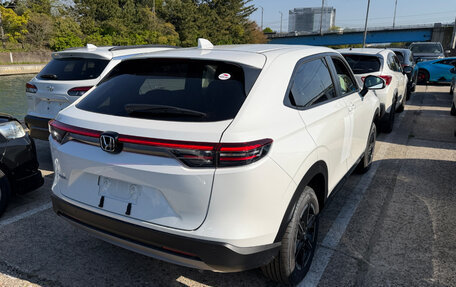 Honda Vezel, 2026 год, 1 890 000 рублей, 2 фотография