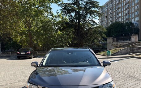 Toyota Camry, 2020 год, 3 100 000 рублей, 2 фотография
