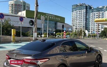 Toyota Camry, 2020 год, 3 100 000 рублей, 3 фотография